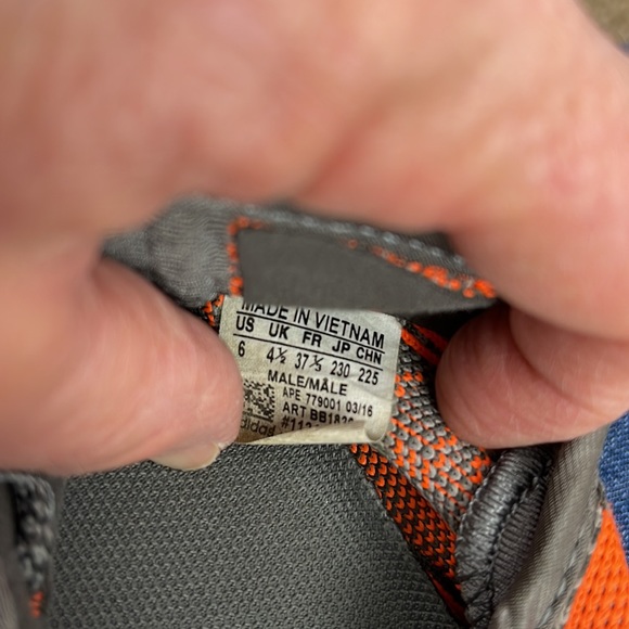 Adidas Yeezy Boost 350 v2 Beluga grey /red  sz mens 6 - Picture 5 of 9